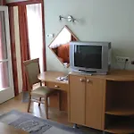 Majerik 호텔 3*