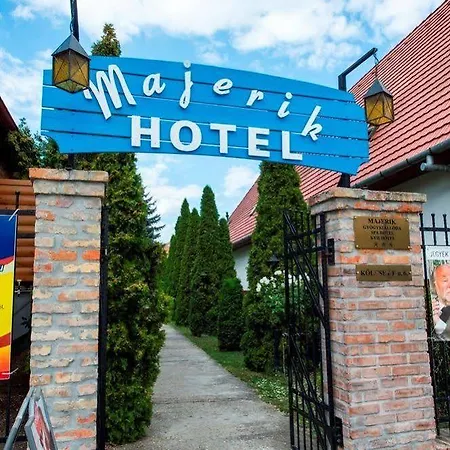 Majerik Hotel