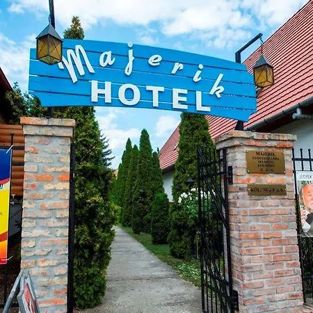 Majerik Hotel